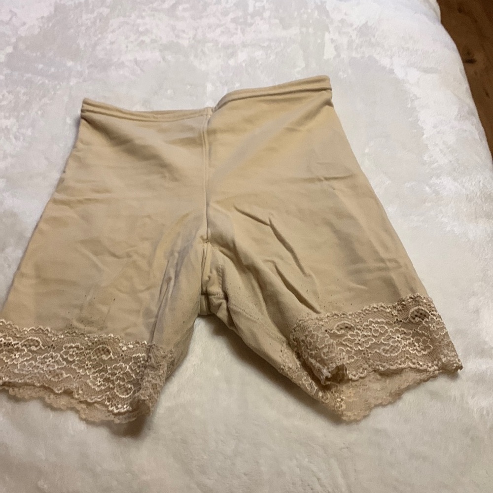 Girdle